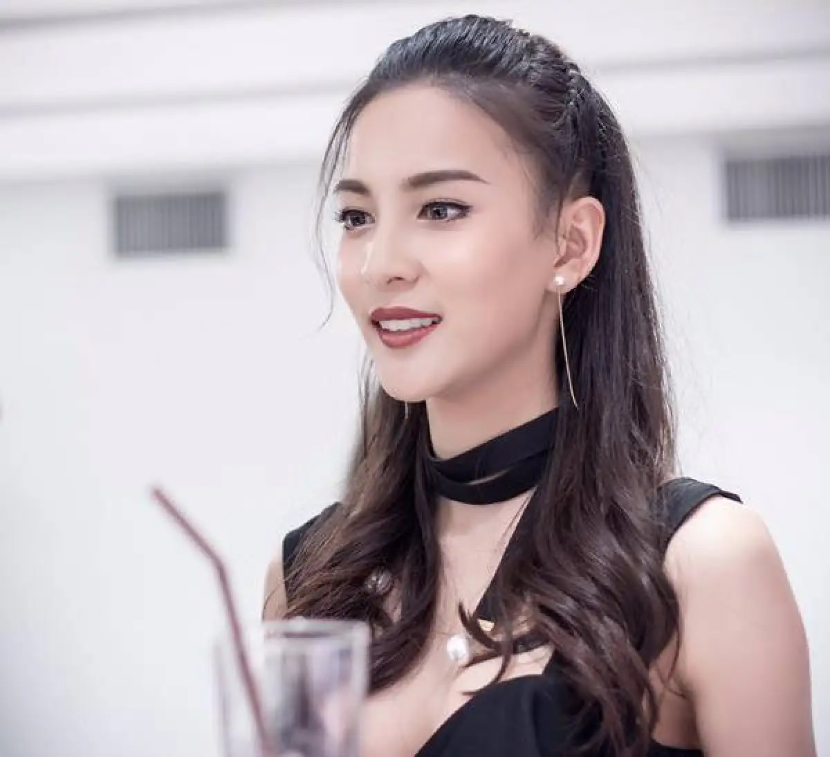 ชาวเน็ตจับผิด กรีน อึ๋มขึ้นเพราะออกกำลัง แต่มีรูปโผล่คลินิกศัลยกรรม