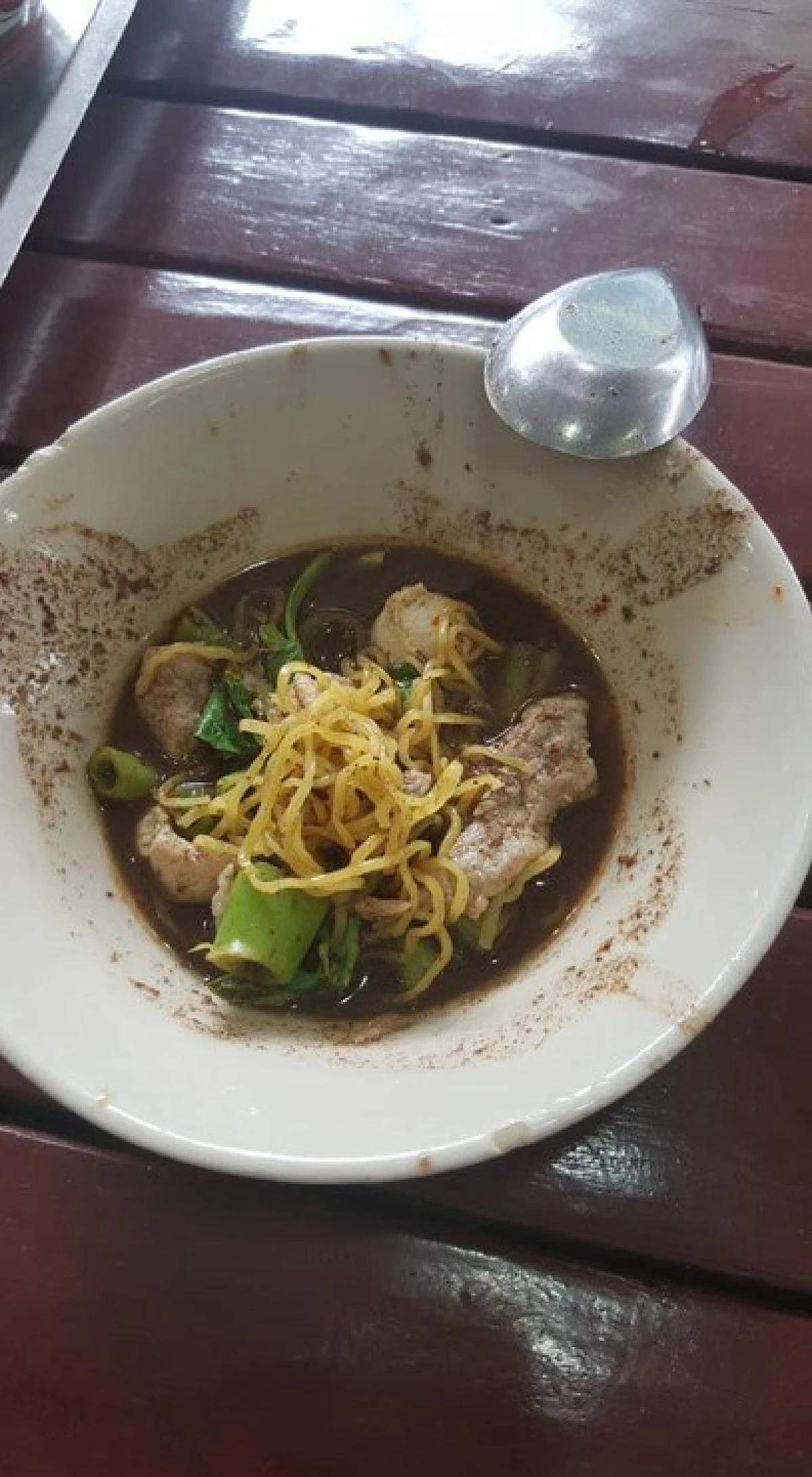 วัดกันจะๆ! "ปริมาณ-ราคา" ก๋วยเตี๋ยวเรือ 5 เเห่งรอบอนุสาวรีย์ชัยฯ