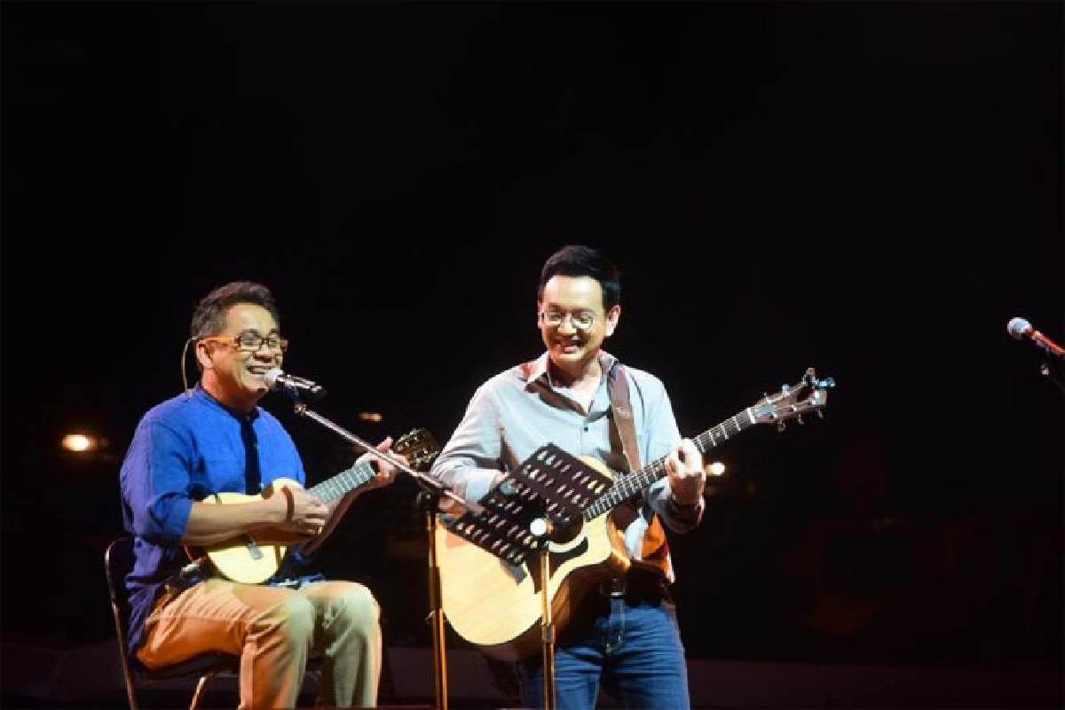 ปรากฏการณ์ดนตรีอารมณ์ดี 'ปรากฏการณ์เฉลียง'