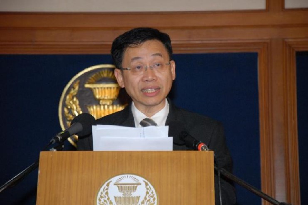 กรธ.ยันไม่ยุบพรรคการเมือง กรธ.ยันไม่ยุบพรรคการเมือง