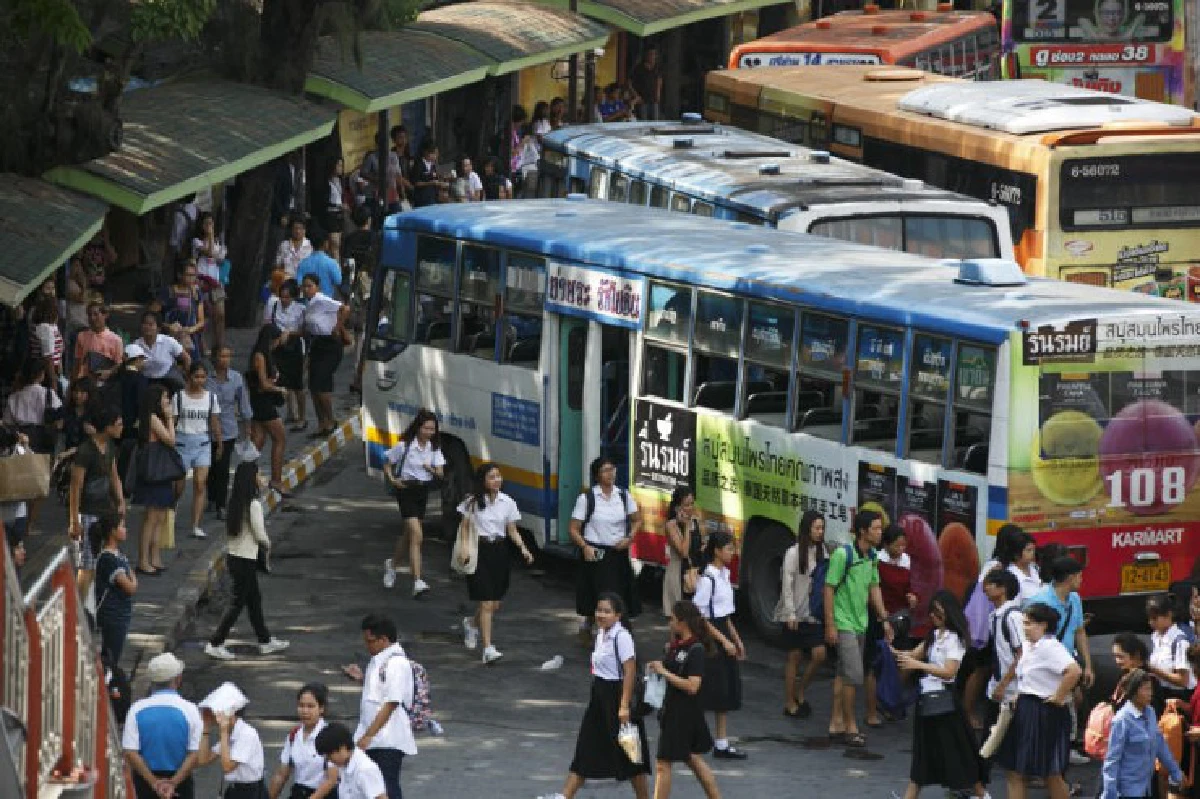 แก้รถติดด้วยทัศนคติใหม่ "รถเมล์ 1 คัน=รถยนต์ 72 คัน"