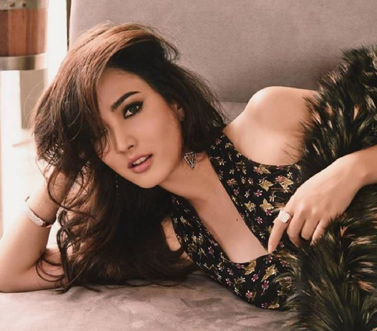 มีความแซ่บ! แต้ว ณฐพร ถ่ายแบบอวดลุคสวยเซ็กซี่