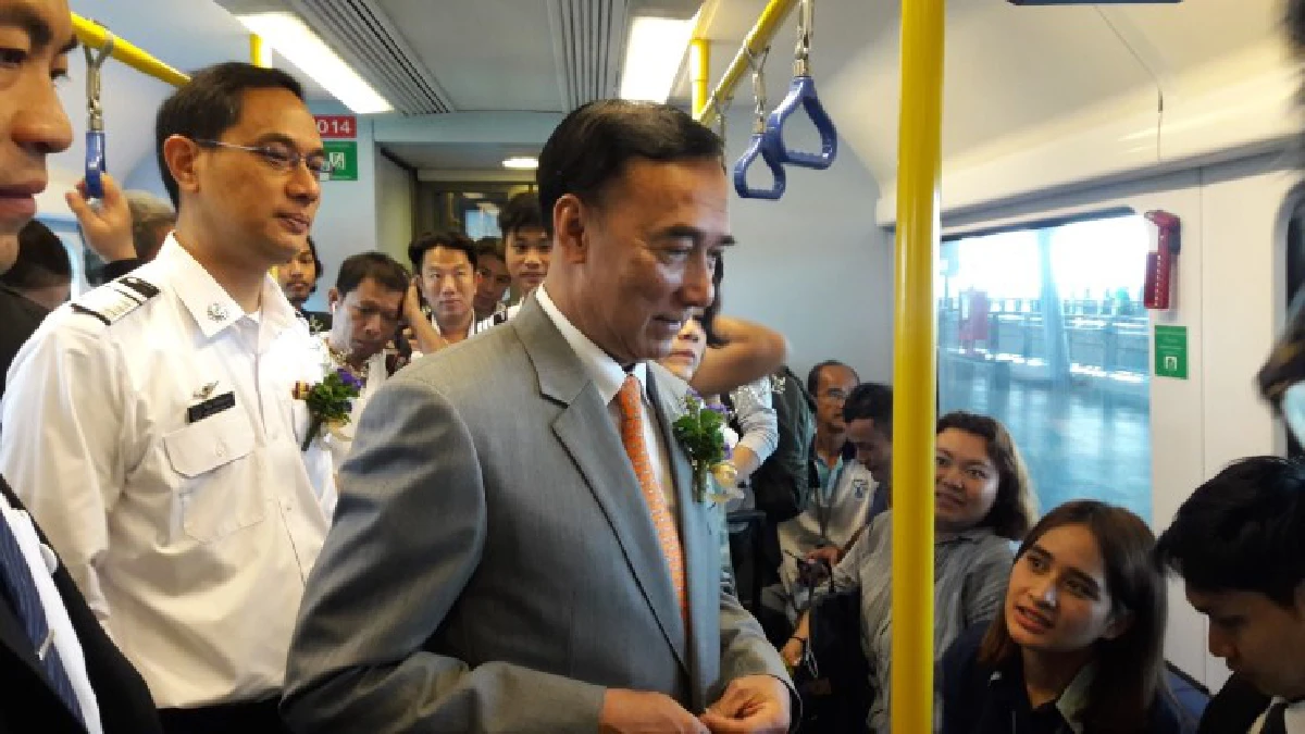 แอร์พอร์ต เรล ลิงก์เปิดรถด่วนโฉมใหม่