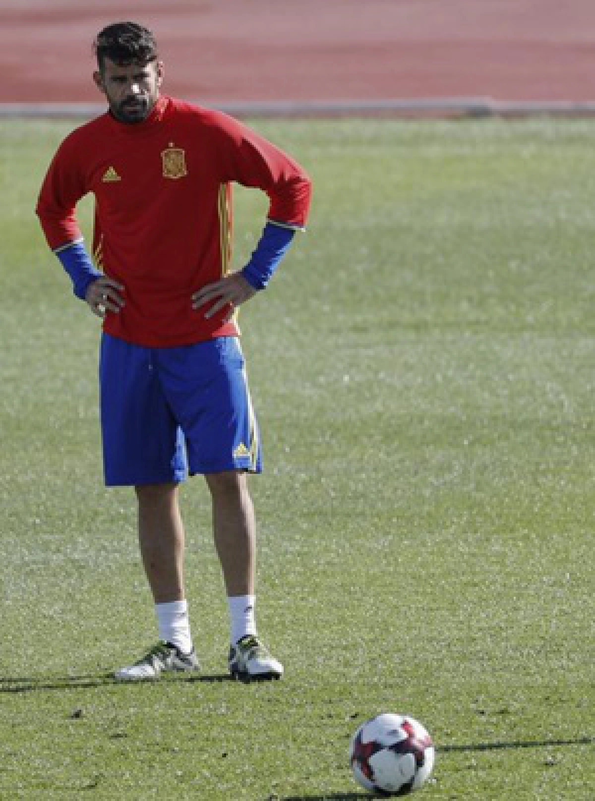 อัซซูรีกร้าวหักเขา‘กระทิง’ ซ้ำรอยยูโรฯ