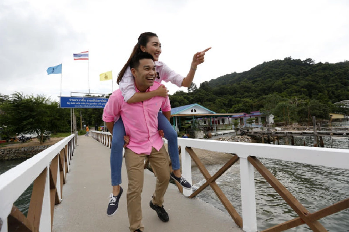 วันจันท์สีเขียว วันระยองสีเหลือง