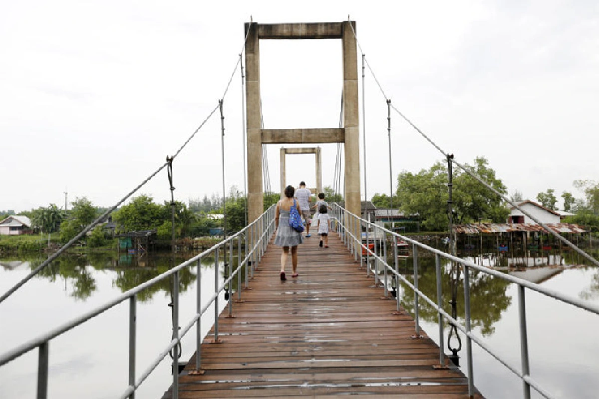 วันจันท์สีเขียว วันระยองสีเหลือง