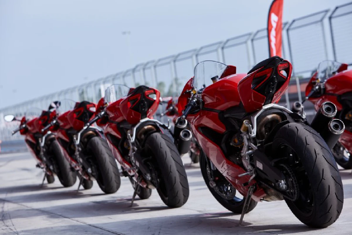 ลองขี่ "959 Panigale" PERFECT BALANCE