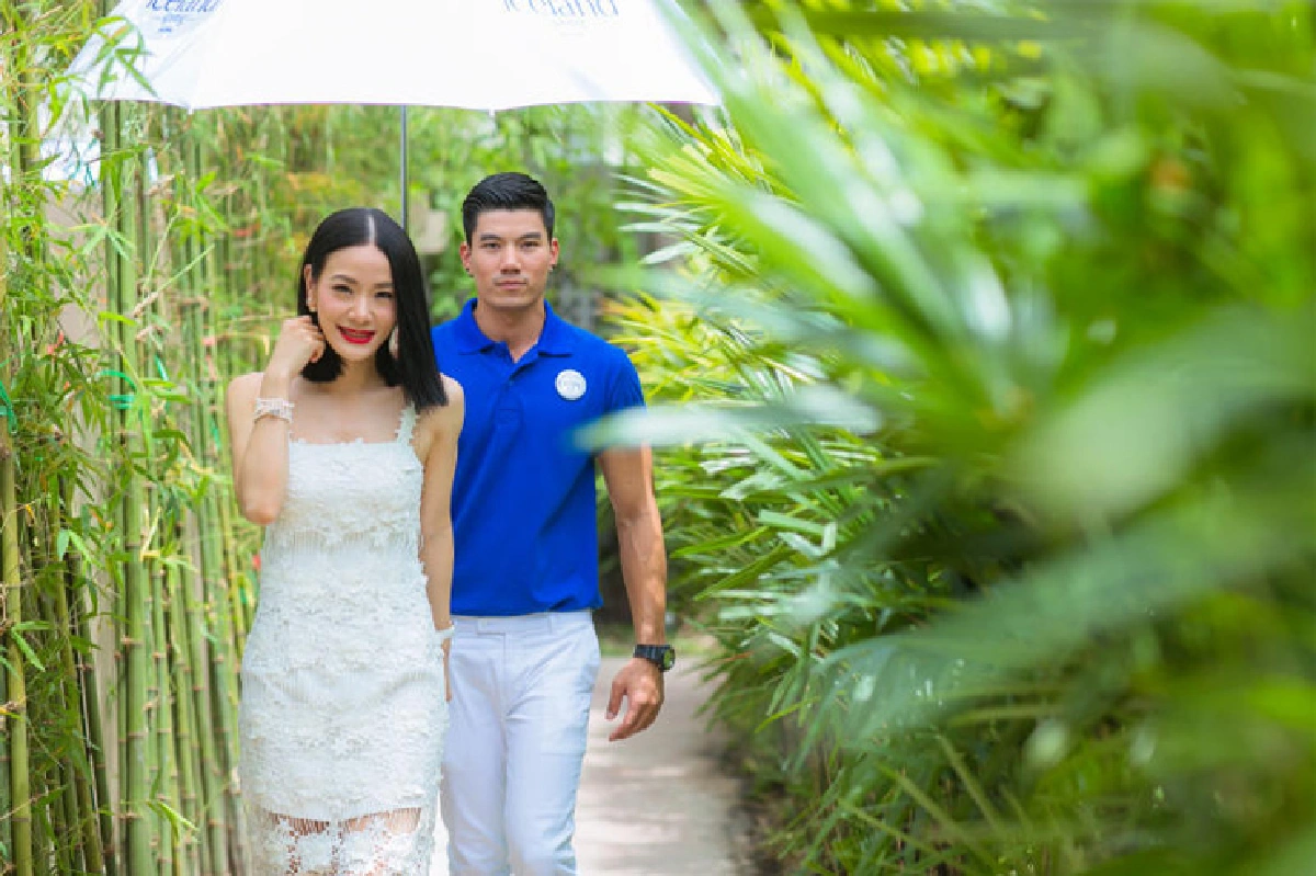 หน้าหล่อ หุ่นล่ำ ‘นางกวัก’ เรียกสาวๆ