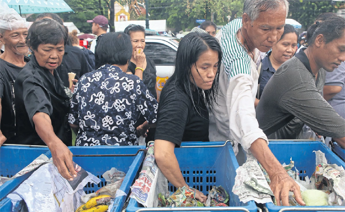 สถิตในหัวใจราษฎร์