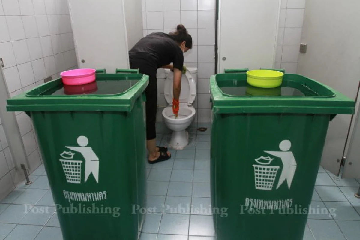 "อาคารกีฬาเวสน์1"ที่พักฟรีกทม.จัดให้คนตจว.มาร่วมแสดงความอาลัย