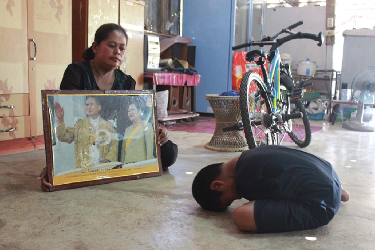น้องทามขอยึดพระราชดำริพอเพียงเป็นคนดีของสังคม น้องทามขอยึดพระราชดำริพอเพียงเป็นคนดีของสังคม