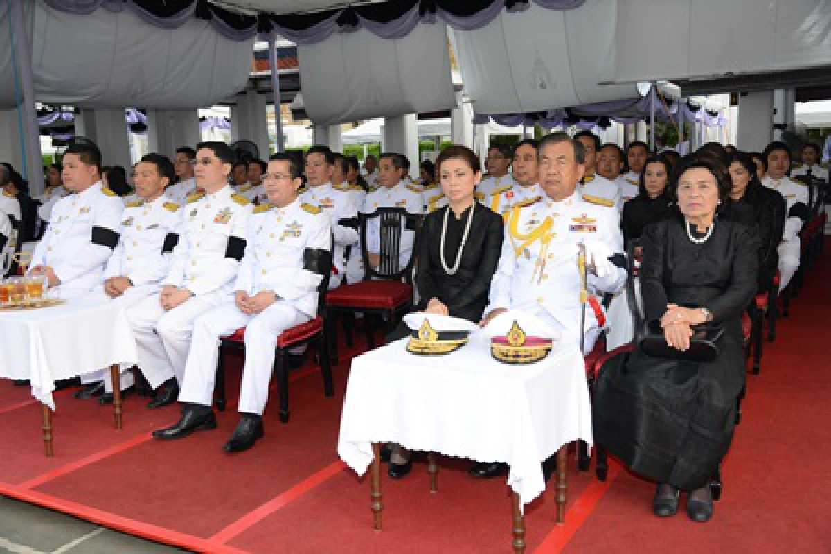 สมเด็จพระเทพฯเสด็จถวายภัตตาหารเช้าบำเพ็ญพระราชกุศล