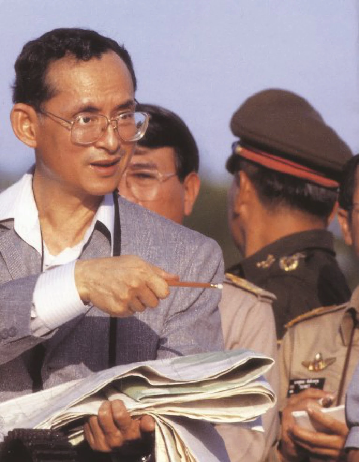 เรื่องเล่าจากในวัง...พระราชอารมณ์ขันของในหลวง