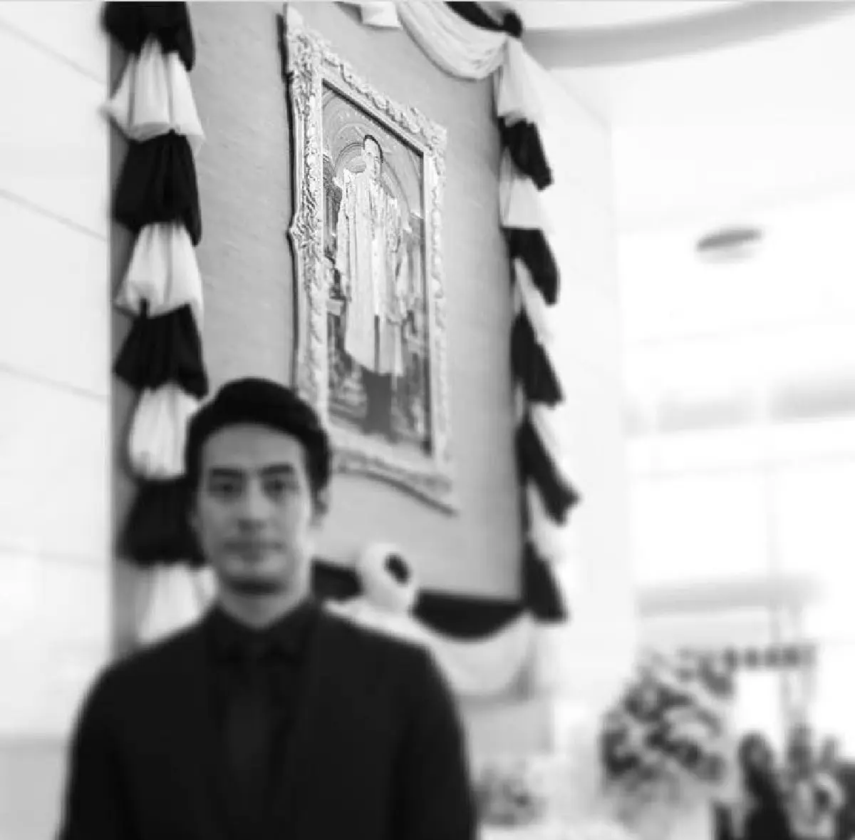 คณะผู้บริหาร-นักแสดงช่อง 3 ร่วมถวายความอาลัยในหลวงรัชกาลที่ 9