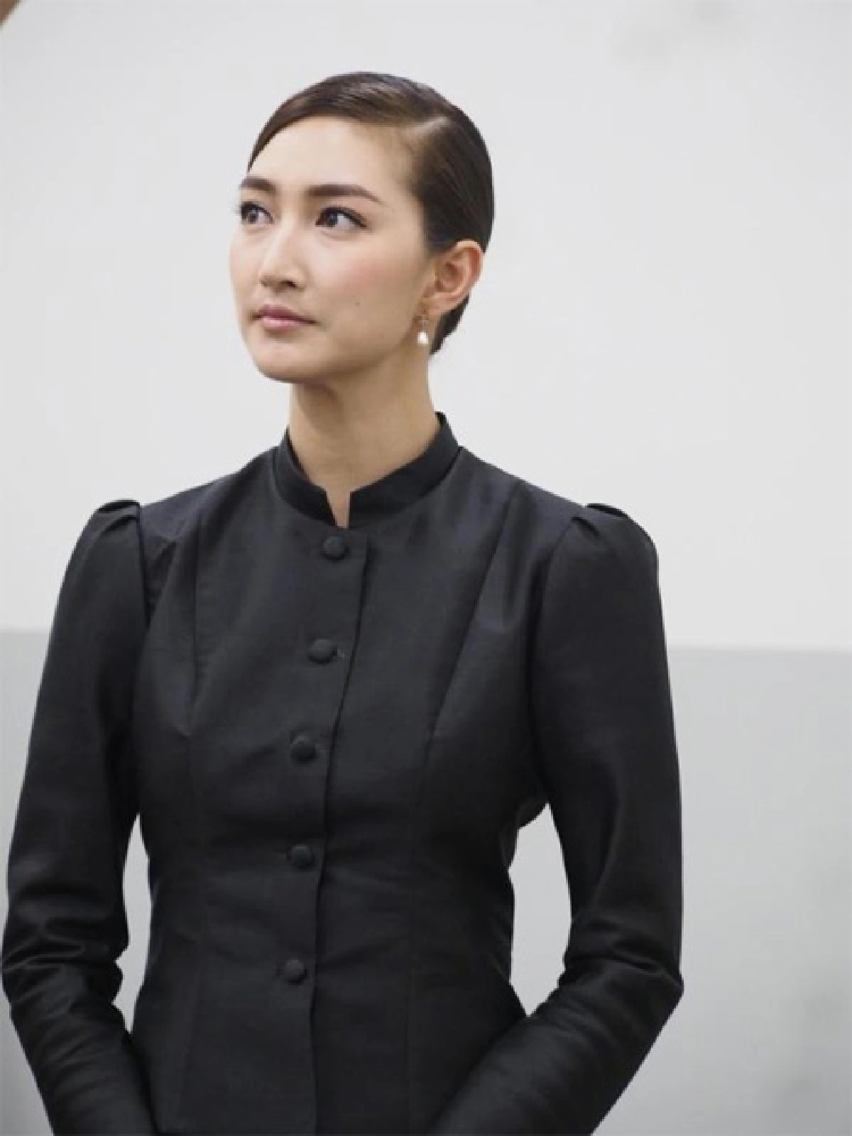 เขมนิจ จามิกรณ์ ตามรอยศาสตร์พระราชา