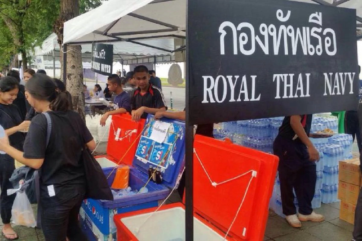 ไข่เจียวนายพลเรือ. สูตรพิเศษเพื่อ "พ่อหลวง"