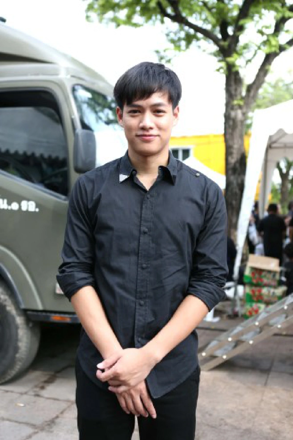 "ศิลปินเอเอฟ"ร่วมทำอาหารแจกประชาชนที่สนามหลวง