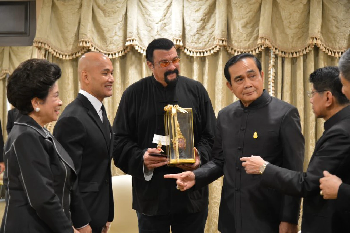 "สตีเวน ซีกัล"เผยประทับใจในหลวงทรงทำงานเพื่อประชาชน