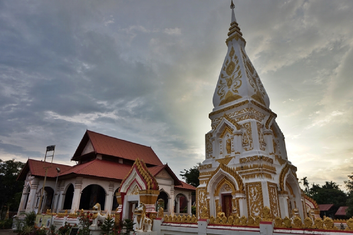 ร่วมอนุรักษ์ศาลาการเปรียญในหลวงร.9เคยเสด็จทอดกฐิน