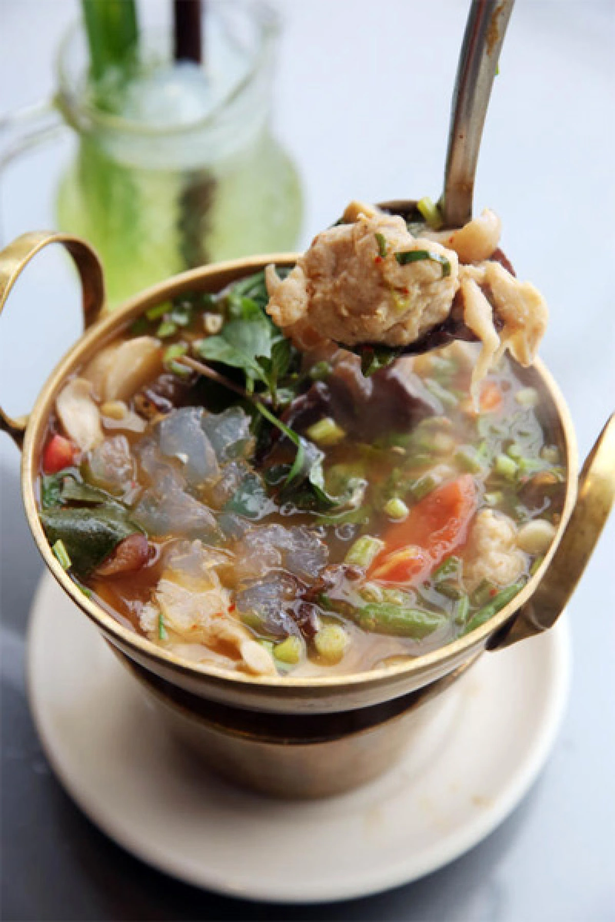 แซ่บอีลี่ ชื่อนี้อร่อยอินเตอร์