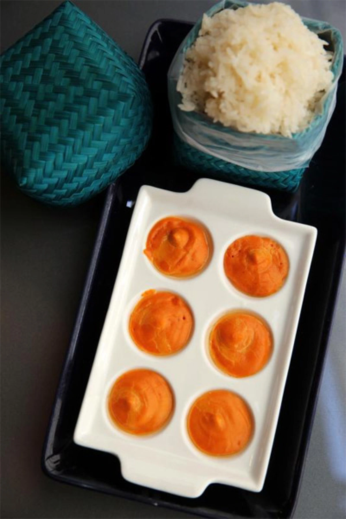 แซ่บอีลี่ ชื่อนี้อร่อยอินเตอร์