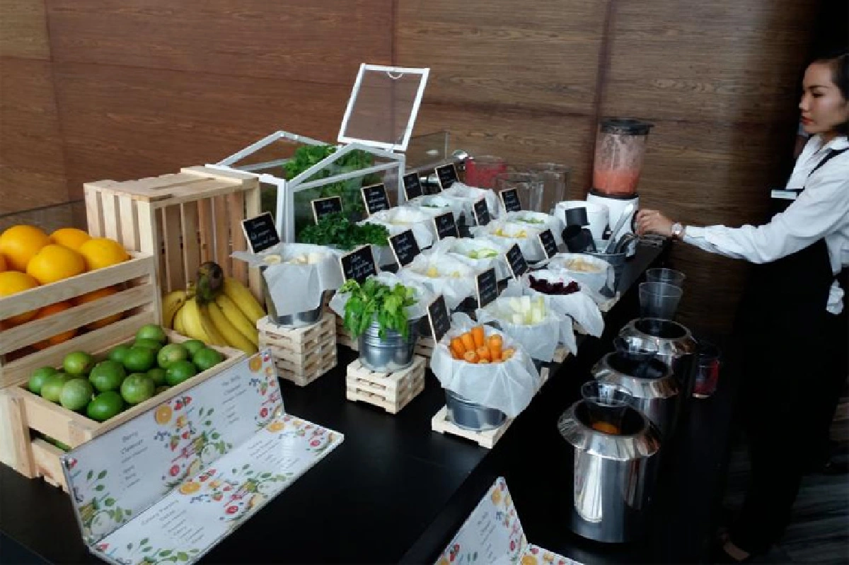 บุฟเฟ่ต์มื้อสาย อร่อยได้ ไม่ทำร้ายสุขภาพ