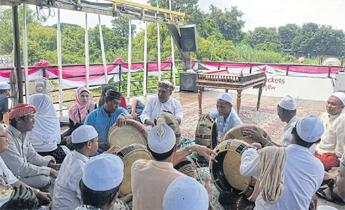 ฟาติม๊ะห์ เข็มมณี ใจสลายในสายน้ำเชี่ยว