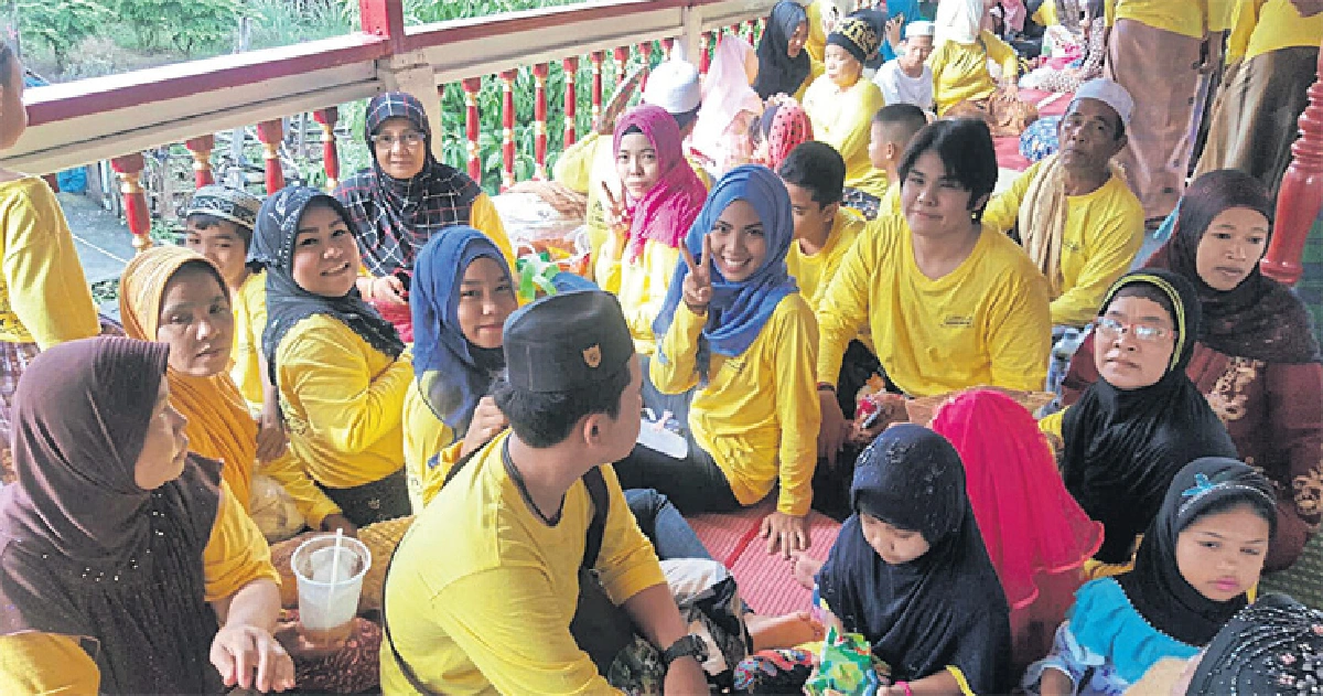 ฟาติม๊ะห์ เข็มมณี ใจสลายในสายน้ำเชี่ยว