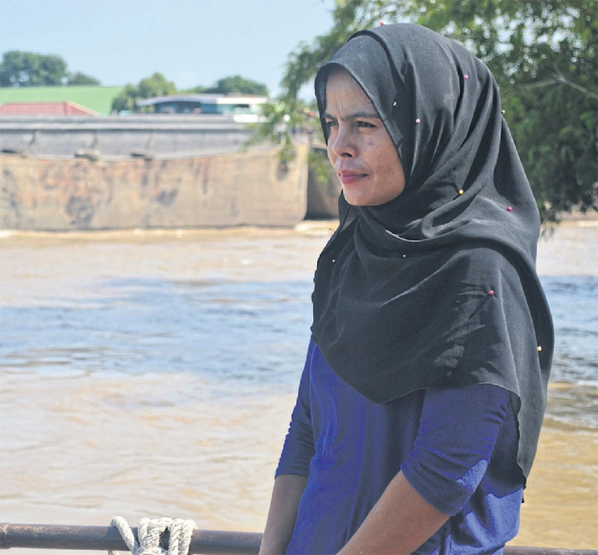 ฟาติม๊ะห์ เข็มมณี ใจสลายในสายน้ำเชี่ยว