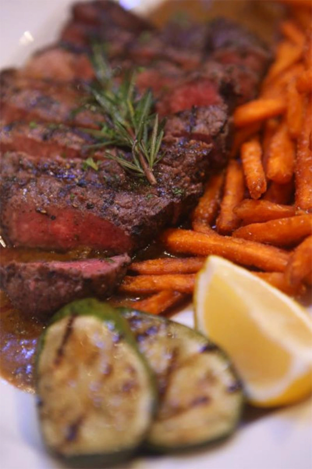 กานต์ กิตติเวช ชายหนุ่มผู้เป็นมากกว่าเชฟ