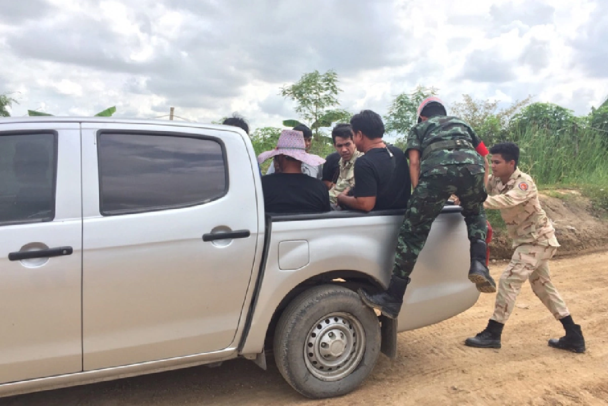นายอำเภอจับรองนายกอบต.ลอบขุดบ่อดินดูดทรายไม่ขออนุญาต
