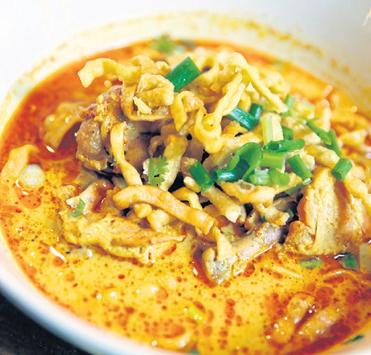 ตามรอยเสด็จฯ ในเมืองเล็ก ‘แม่กำปอง’