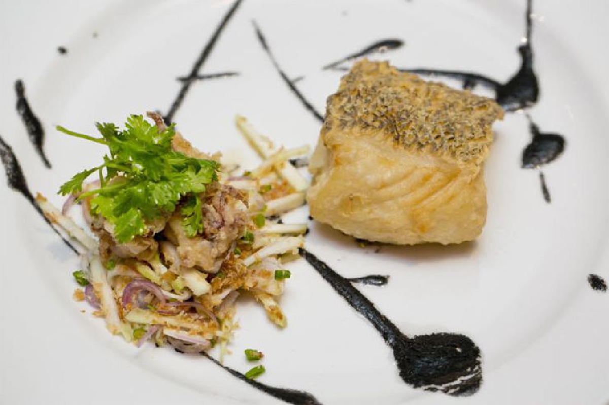 ดังต้องมนต์ @ ยิปซี สเปลล์ บาร์