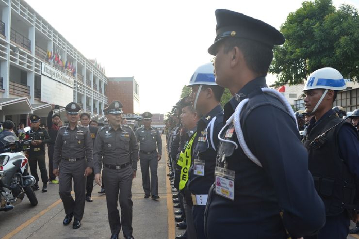 ตำรวจภาค3ปล่อยแถวคุมเข้มคืนลอยกระทงปี59 ตำรวจภาค3ปล่อยแถวคุมเข้มคืนลอยกระทงปี59
