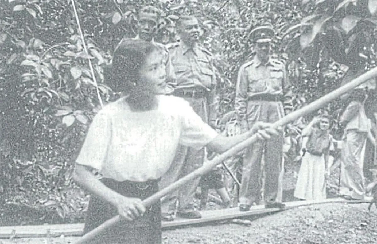 เมื่อวันเสด็จประพาส สวนทุเรียนเมืองนนท์