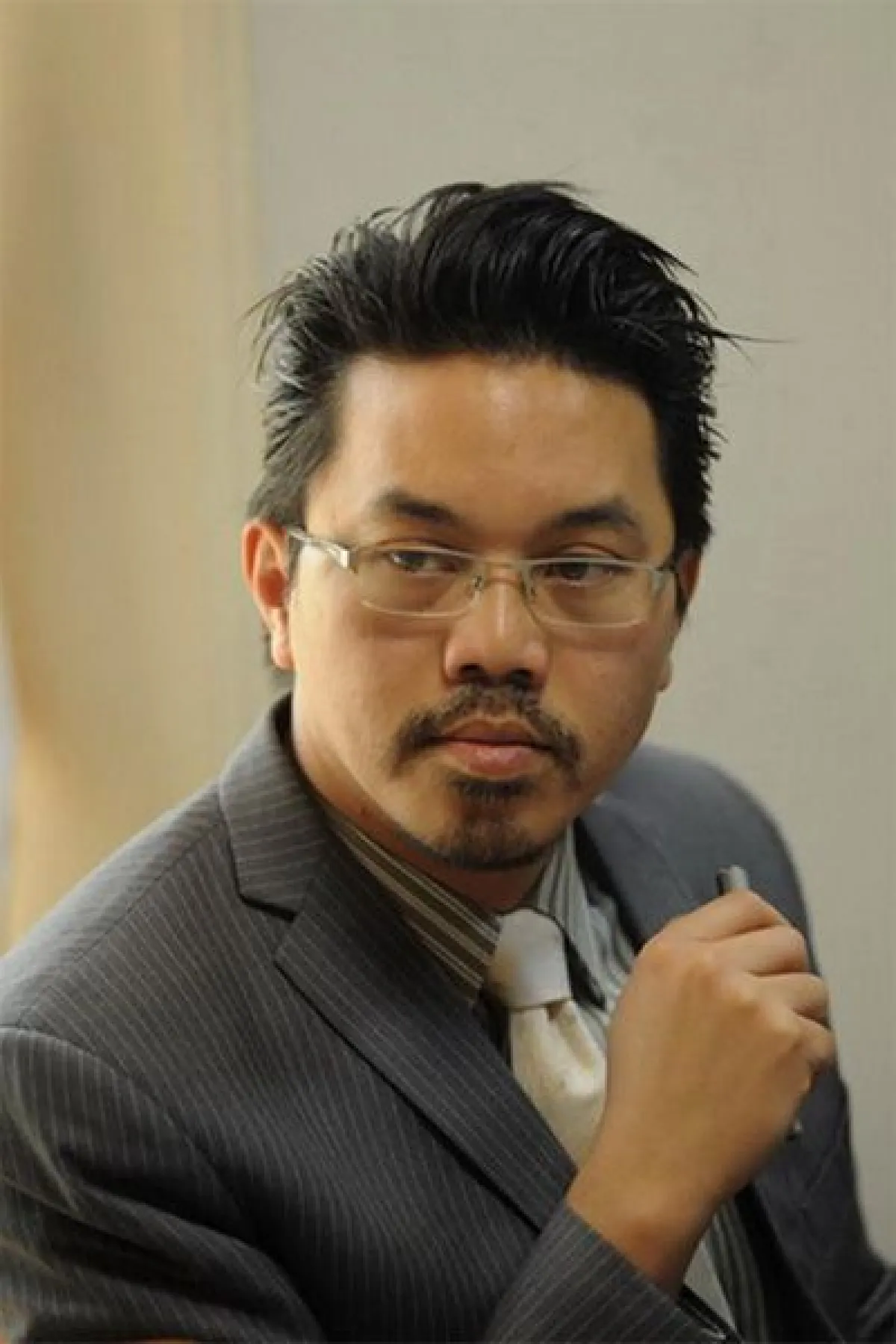 นัยอักษรของพ่อ มีปรัชญาชีวิต