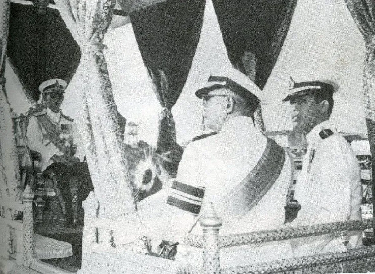 ภาพประทับใจ "สมเด็จพระบรมฯกับพระราชบิดา"