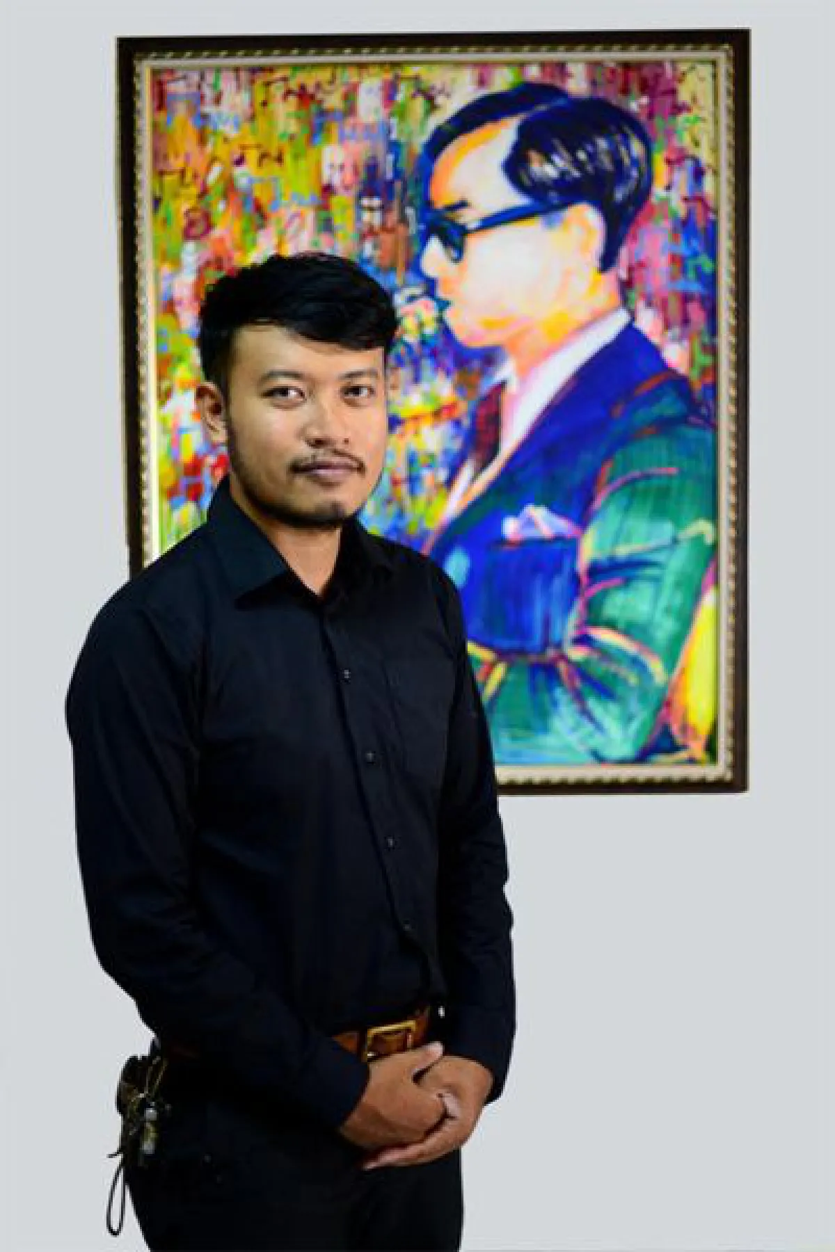 ศิลปิน (เล็กๆ) วาดพระบรมสาทิสลักษณ์