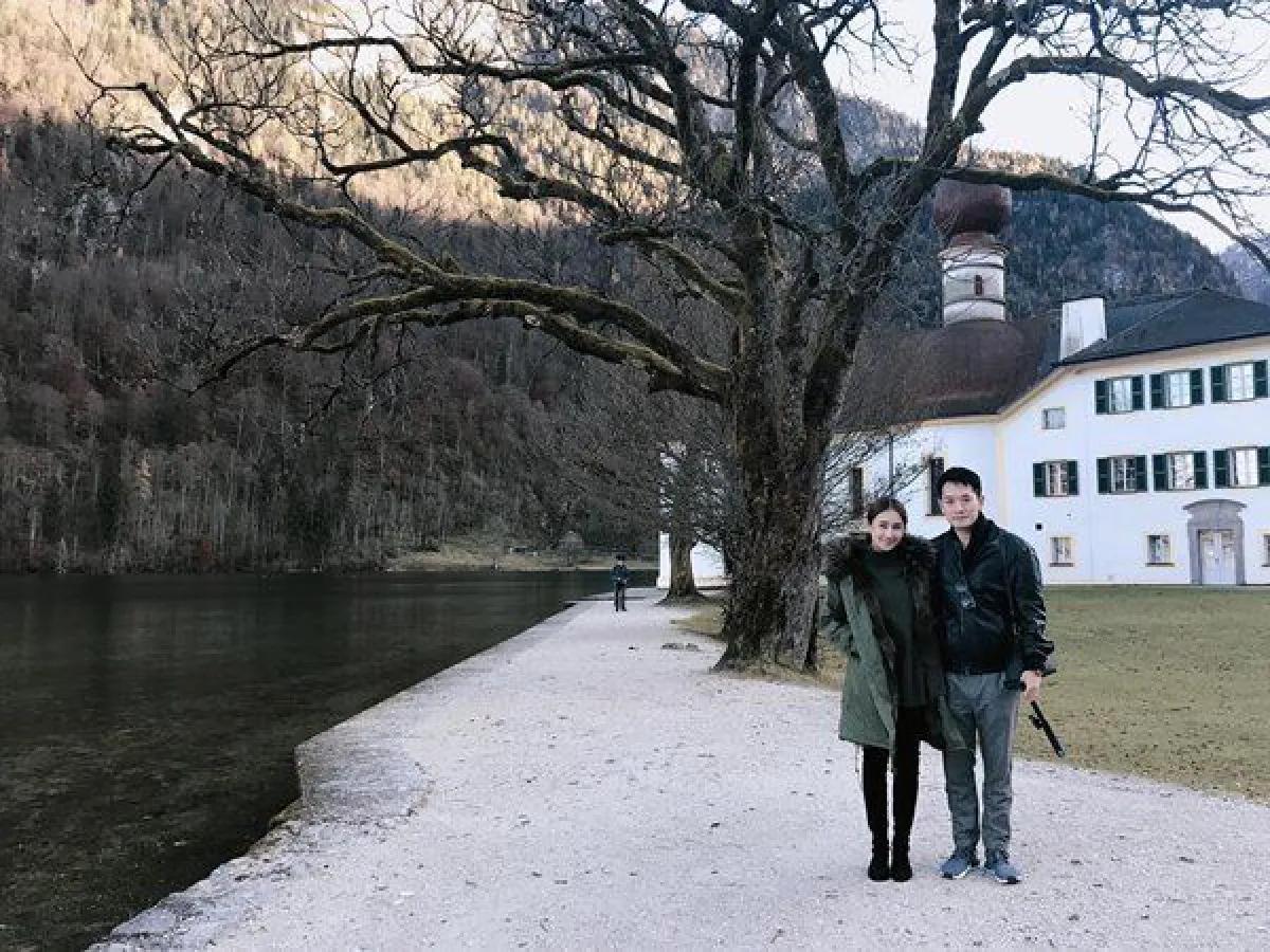 ส่องทริปฮันนีมูน เนย โชติกา-ไฮโซอาร์ม ควงคู่สวีทหวานที่ยุโรป