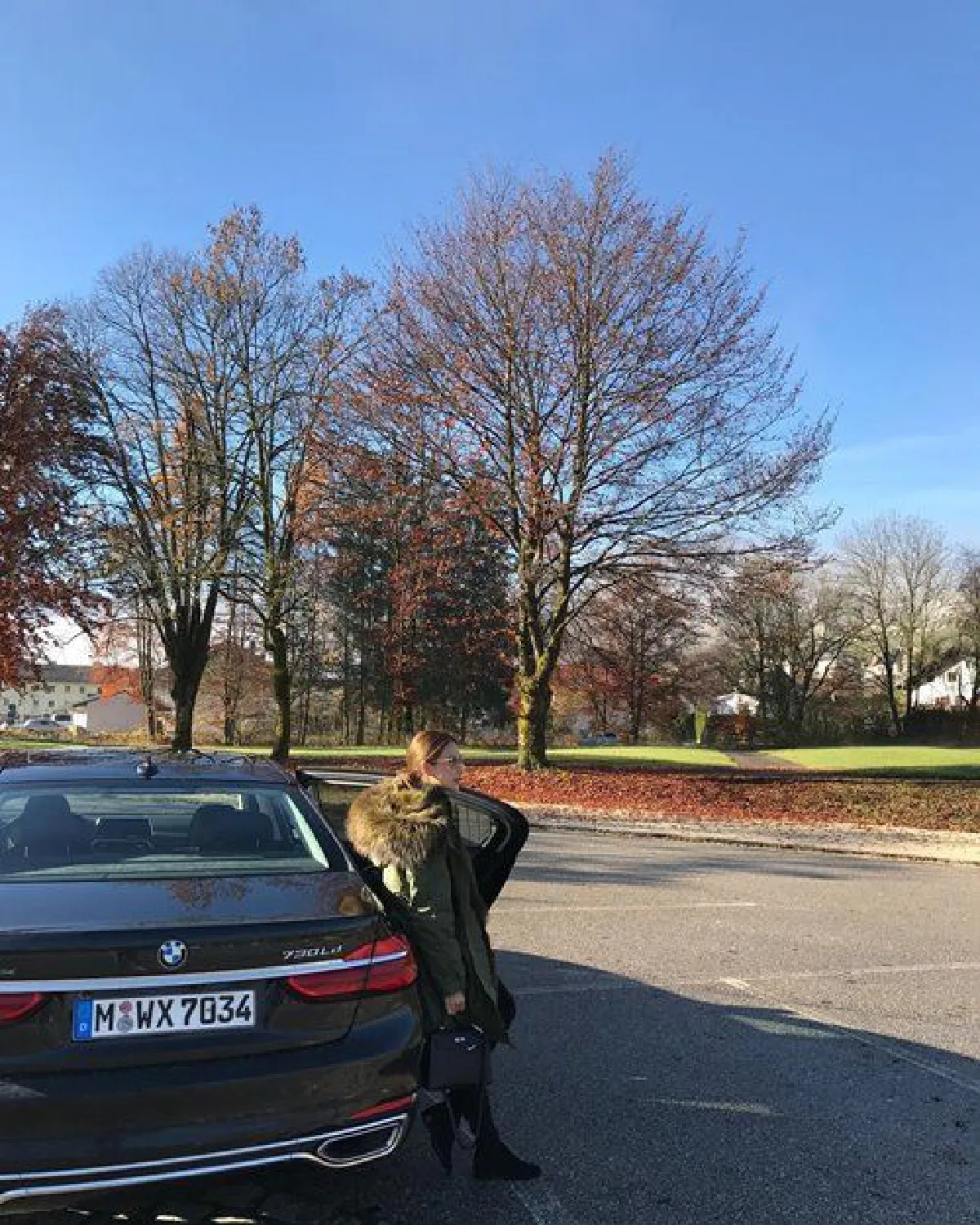 ส่องทริปฮันนีมูน เนย โชติกา-ไฮโซอาร์ม ควงคู่สวีทหวานที่ยุโรป