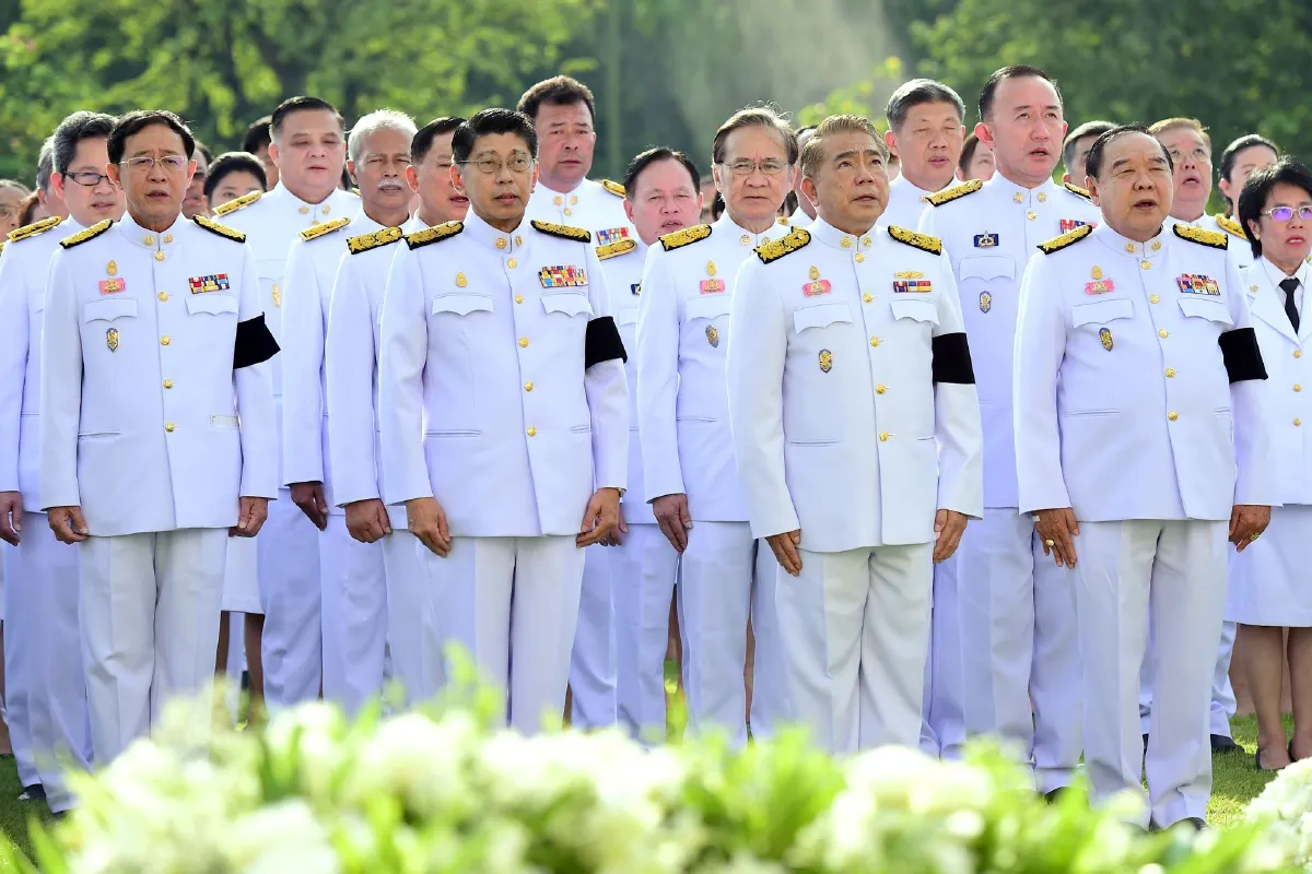 นายกฯนำคนไทยทุกหมู่เหล่ารวมพลังแห่งความภักดี