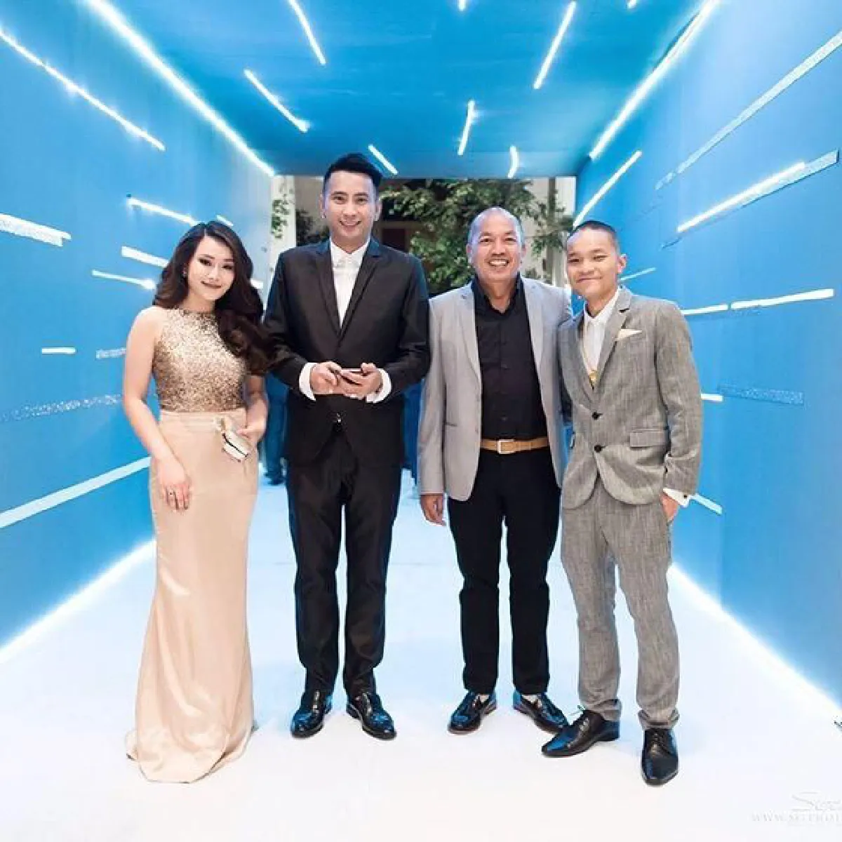 ว่าที่สะใภ้พ่อหม่ำ! มิกซ์ เพทาย ควงหวานใจร่วมงานแต่งพี่สาว