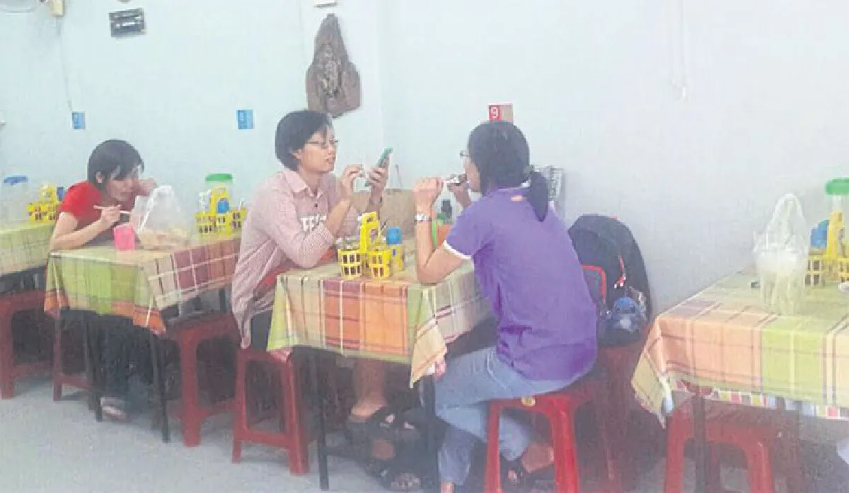 อ๋อ ก๋วยจั๊บญวน ร้านอร่อยนอกสายตา@วังหลัง