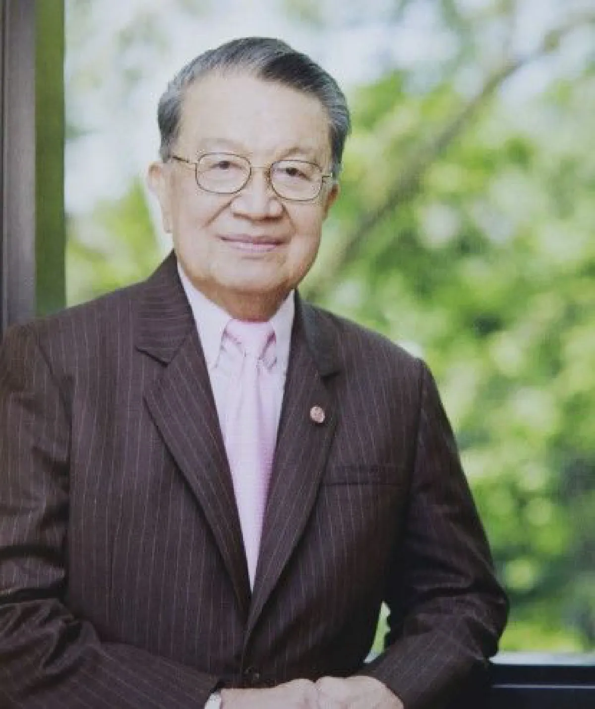 "พระมหากษัตริย์ ผู้ทรงงานหนักที่สุดในโลก"บันทึกจากองคมนตรี "สวัสดิ์ วัฒนายากร"