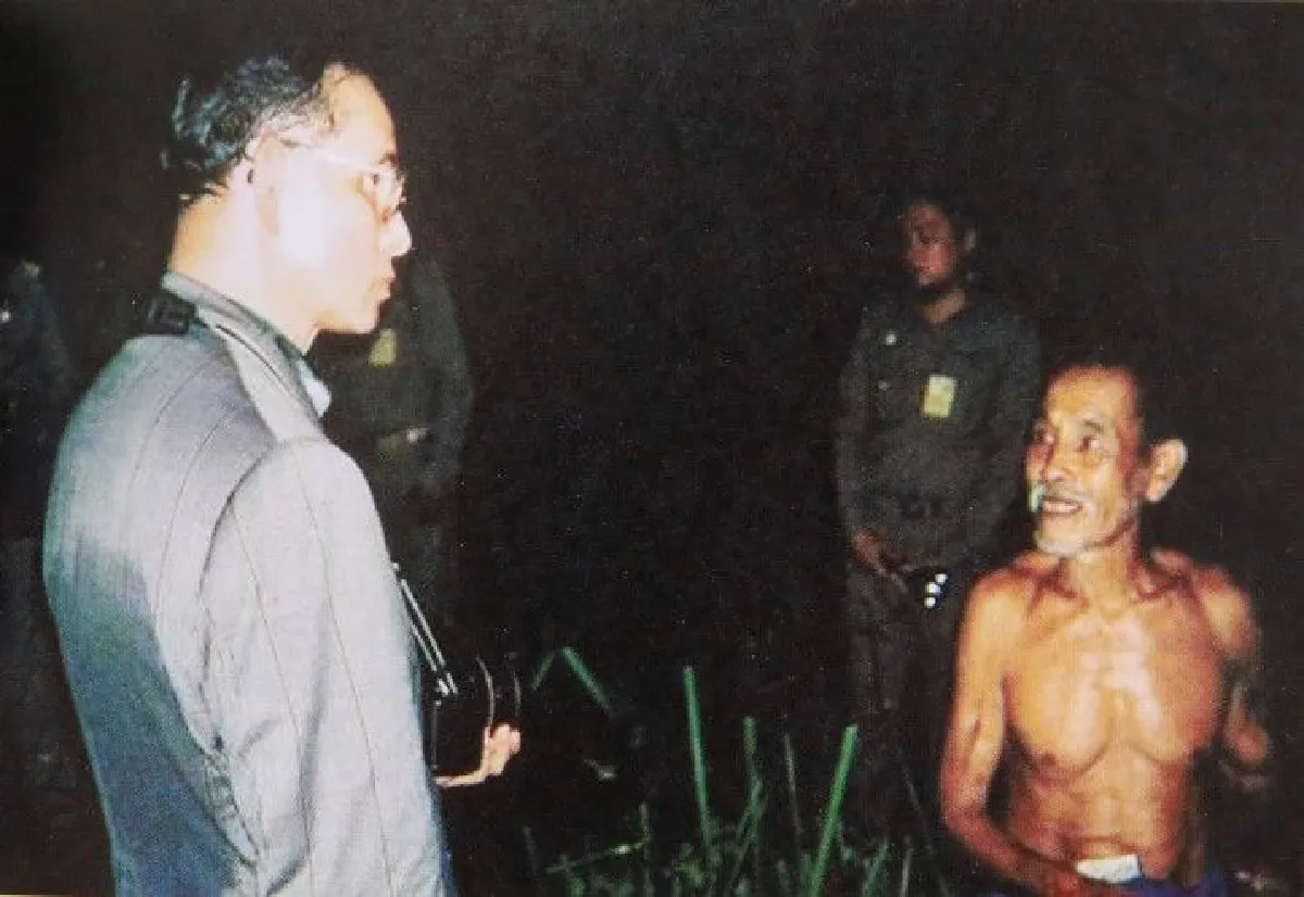 "พระมหากษัตริย์ ผู้ทรงงานหนักที่สุดในโลก"บันทึกจากองคมนตรี "สวัสดิ์ วัฒนายากร"