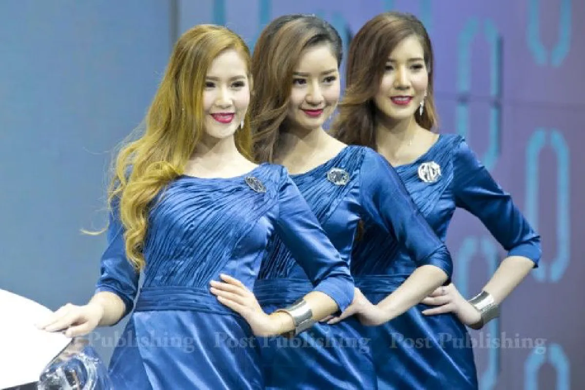 สวยได้ไม่ต้องเซ็กซี่!ยลโฉมใหม่สาวๆ"พริตตี้ มอเตอร์เอ็กซ์โป 2016"