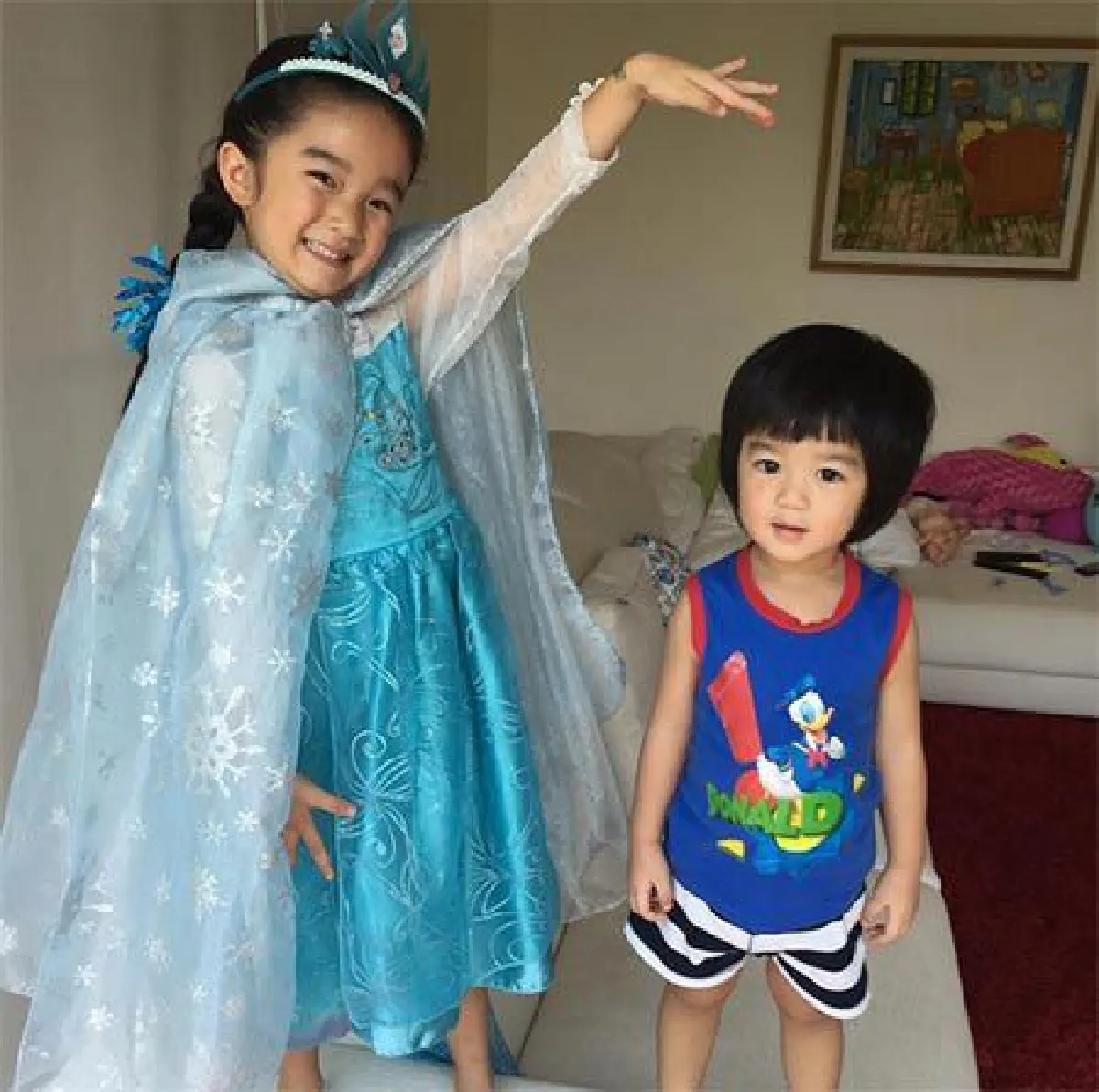 10 ภาพ น้องณดา-ณดล ลูกแม่กบ สุวนันท์ ยิ่งโตยิ่งน่ารักหนักมาก