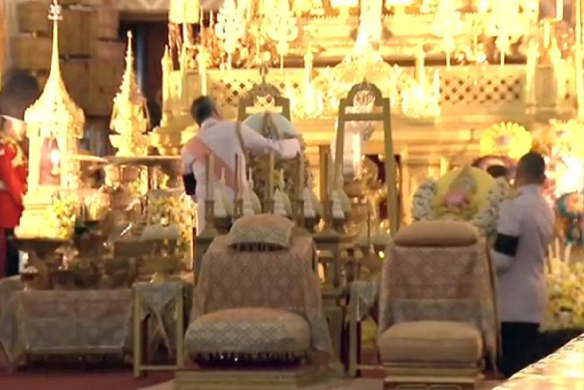 สมเด็จพระบรมฯเสด็จฯทรงบำเพ็ญพระราชกุศลปัญญาสมวาร