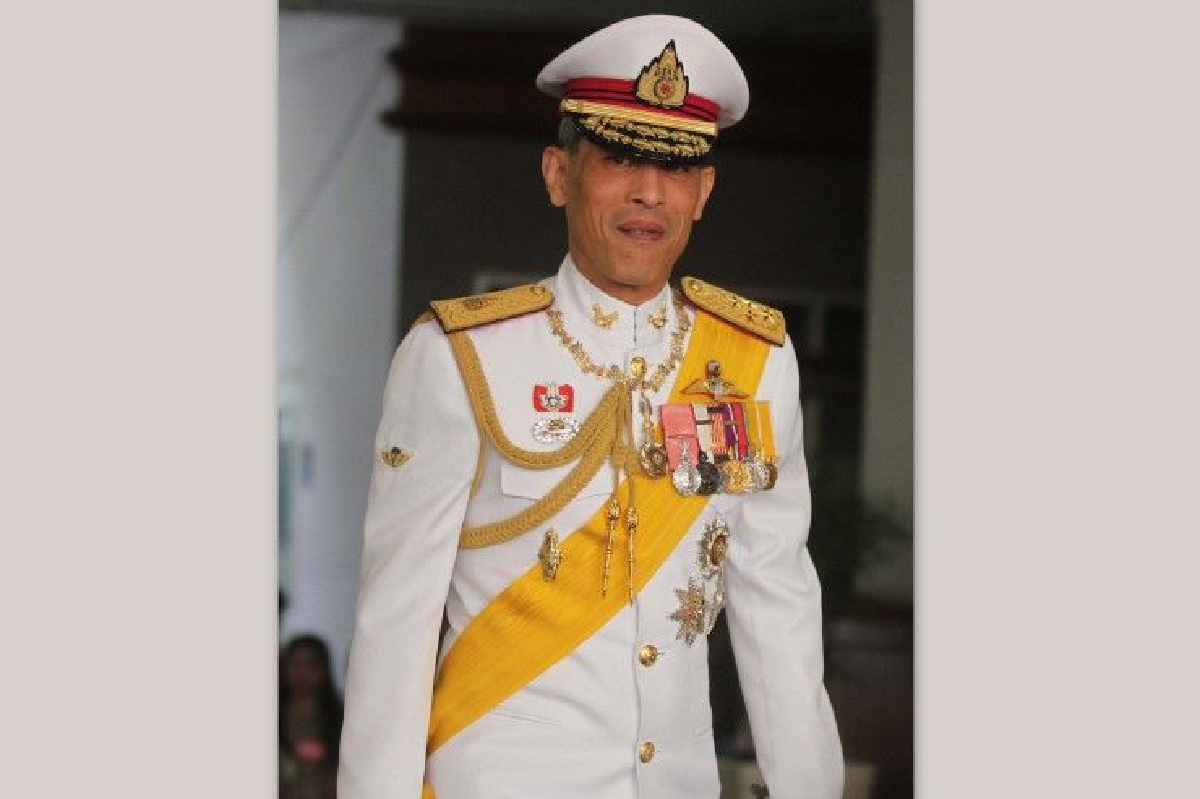 โปรดเกล้าฯประกาศเฉลิมพระปรมาภิไธยสมเด็จพระเจ้าอยู่หัว โปรดเกล้าฯประกาศเฉลิมพระปรมาภิไธยสมเด็จพระเจ้าอยู่หัว