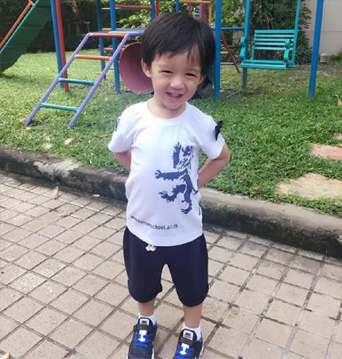 10 ภาพ น้องณดา-ณดล ลูกแม่กบ สุวนันท์ ยิ่งโตยิ่งน่ารักหนักมาก